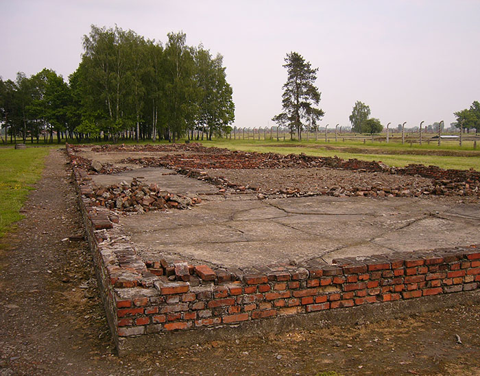Ruine von Krematorium IV in Auschwitz-Birkenau